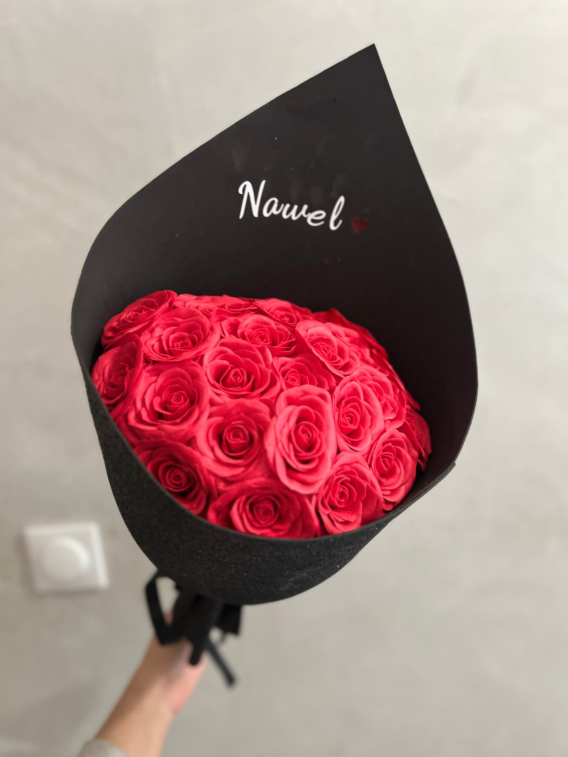 Bouquet de rose red naomi rouge