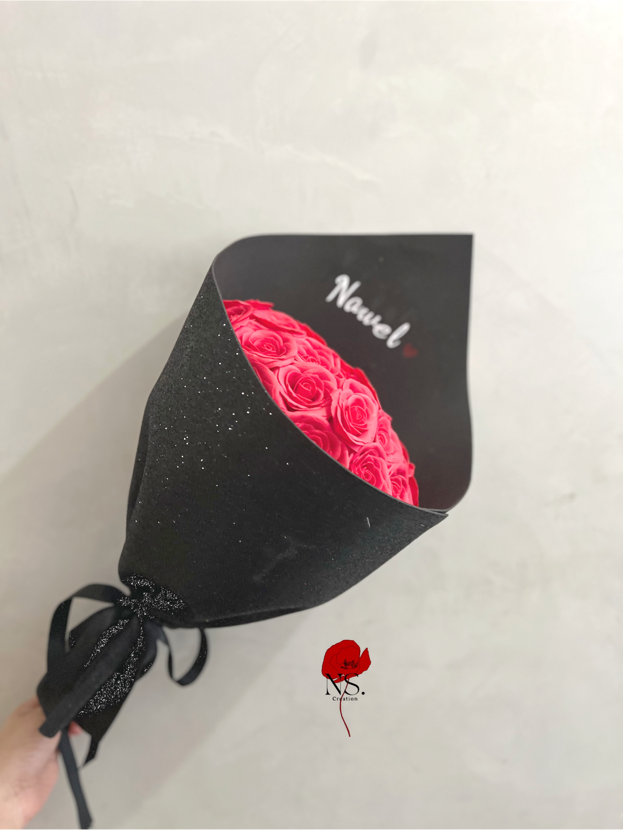 Bouquet de rose red naomi rouge