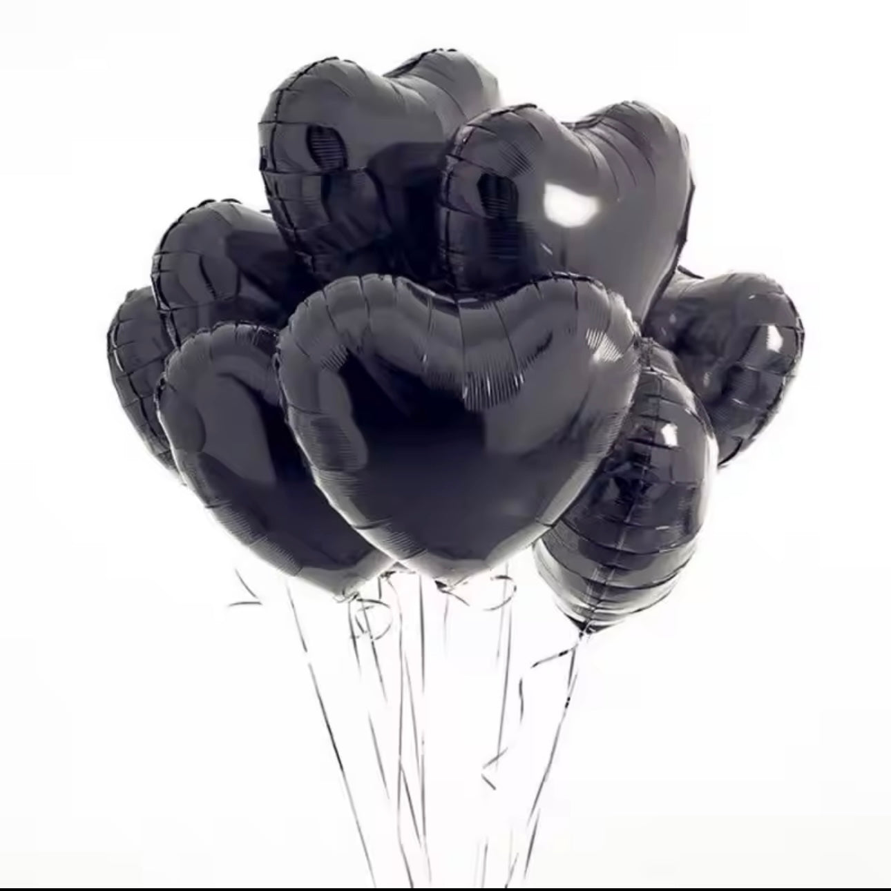 Ensemble  de ballons lilas en forme de coeur noir