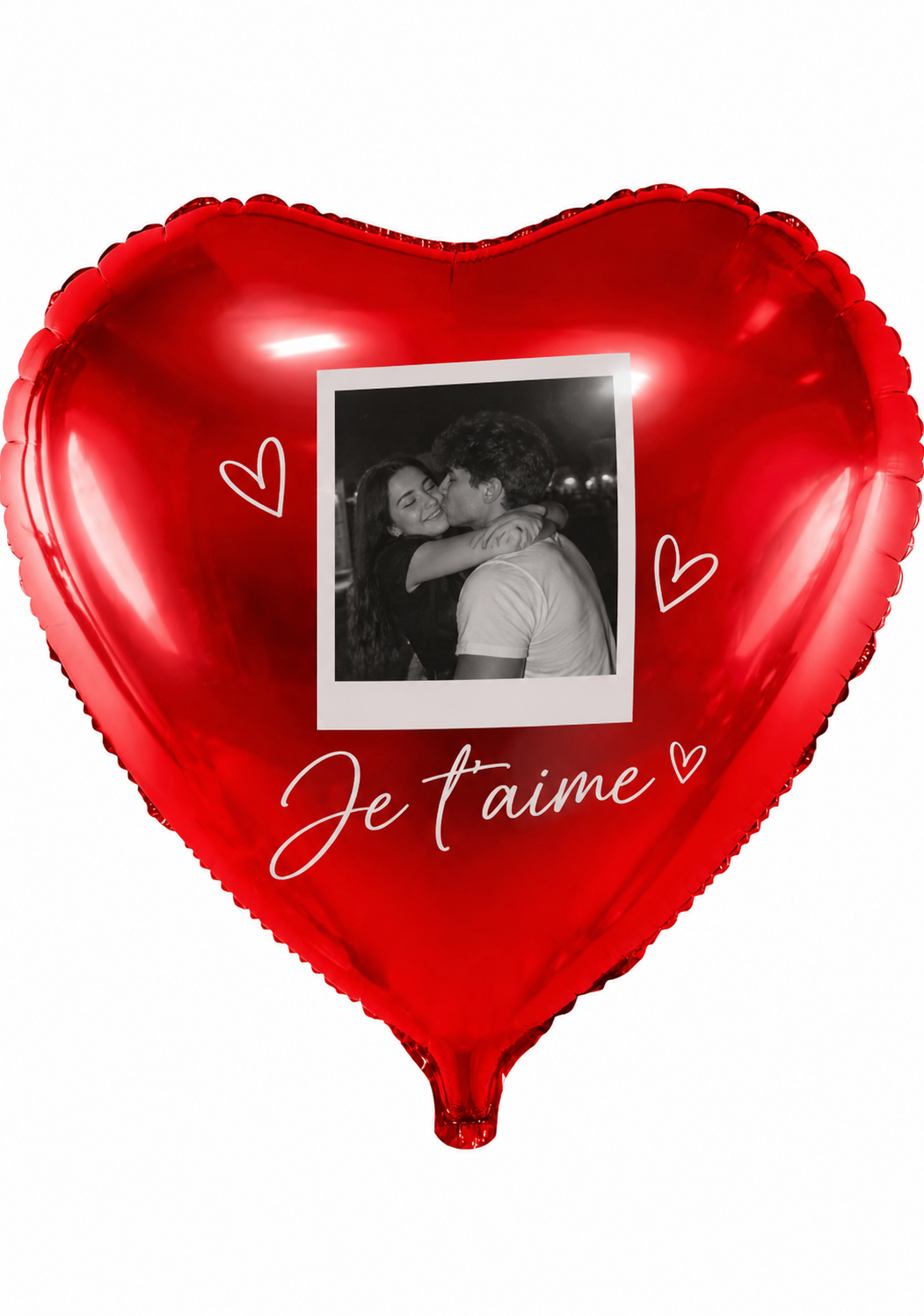 Ballon cœur rouge personnalisé avec une photo de couple au format polaroïd et le message Je t'aime